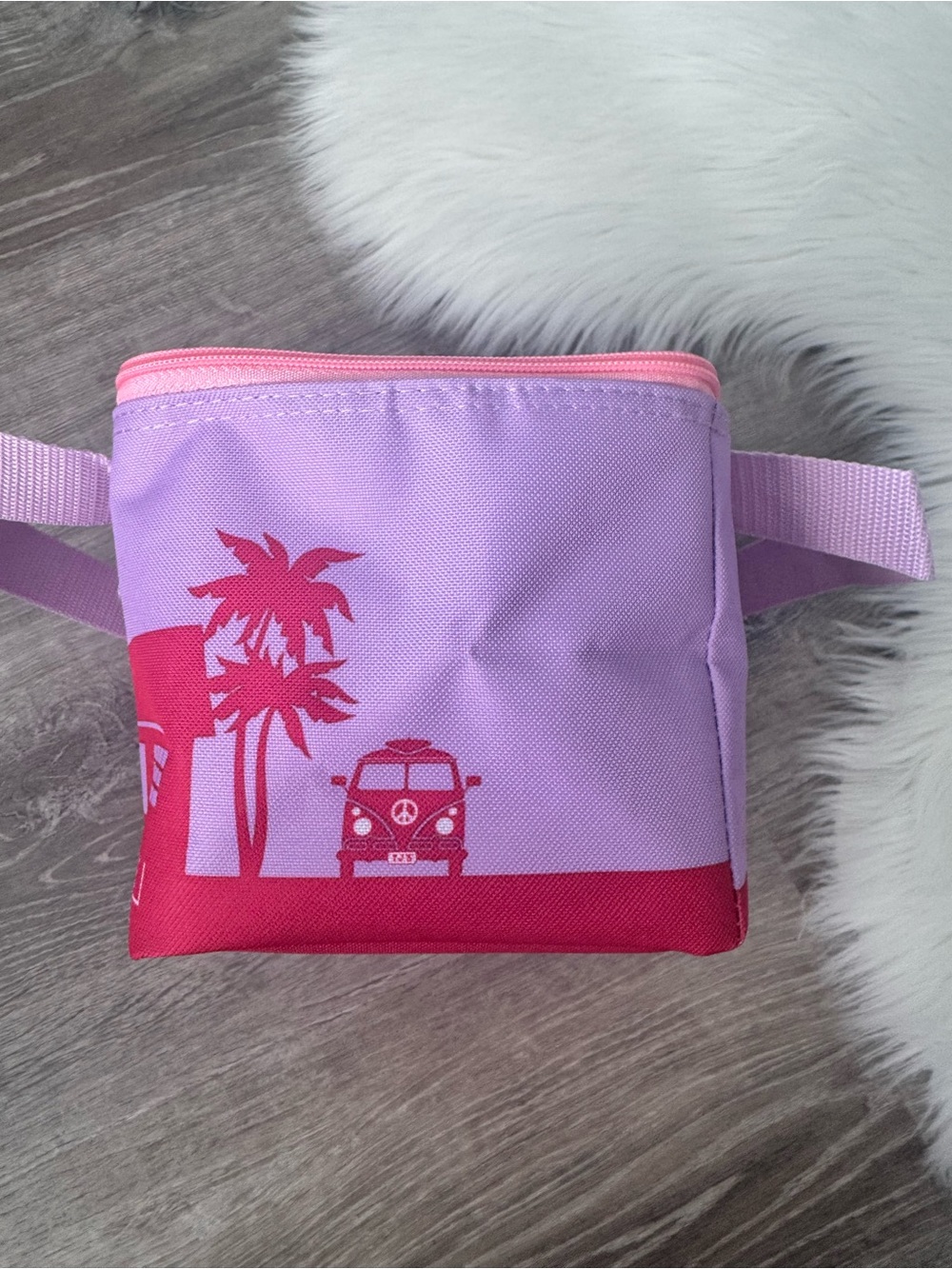 🩷Trader Joe's Mini Insulated Bag -  Pink - Picture 5 of 10